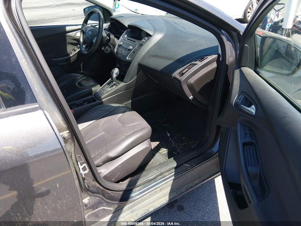 1FADP3F28FL274051 2015 FORD FOCUS photo no. 5
