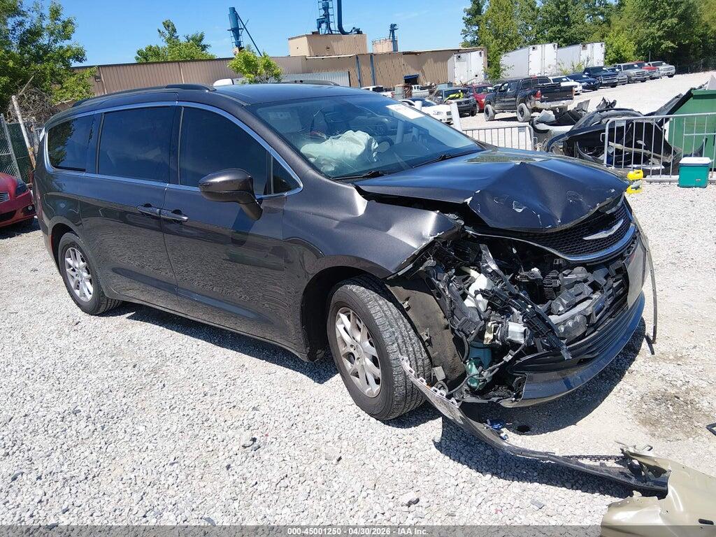 2C4RC1DG0LR265717 2020 CHRYSLER VOYAGER photo no. 1