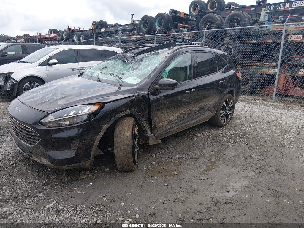 1FMCU0BZ6MUA05114 2021 FORD ESCAPE photo no. 2