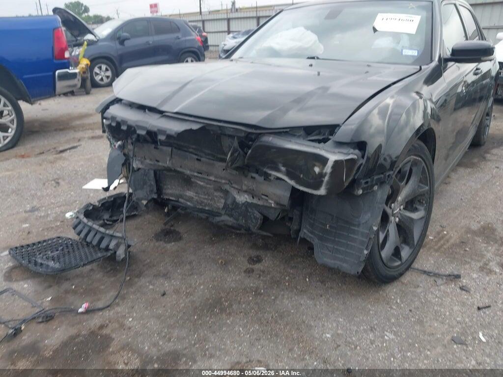 2C3CCABT6MH667338 2021 CHRYSLER 300 photo no. 6