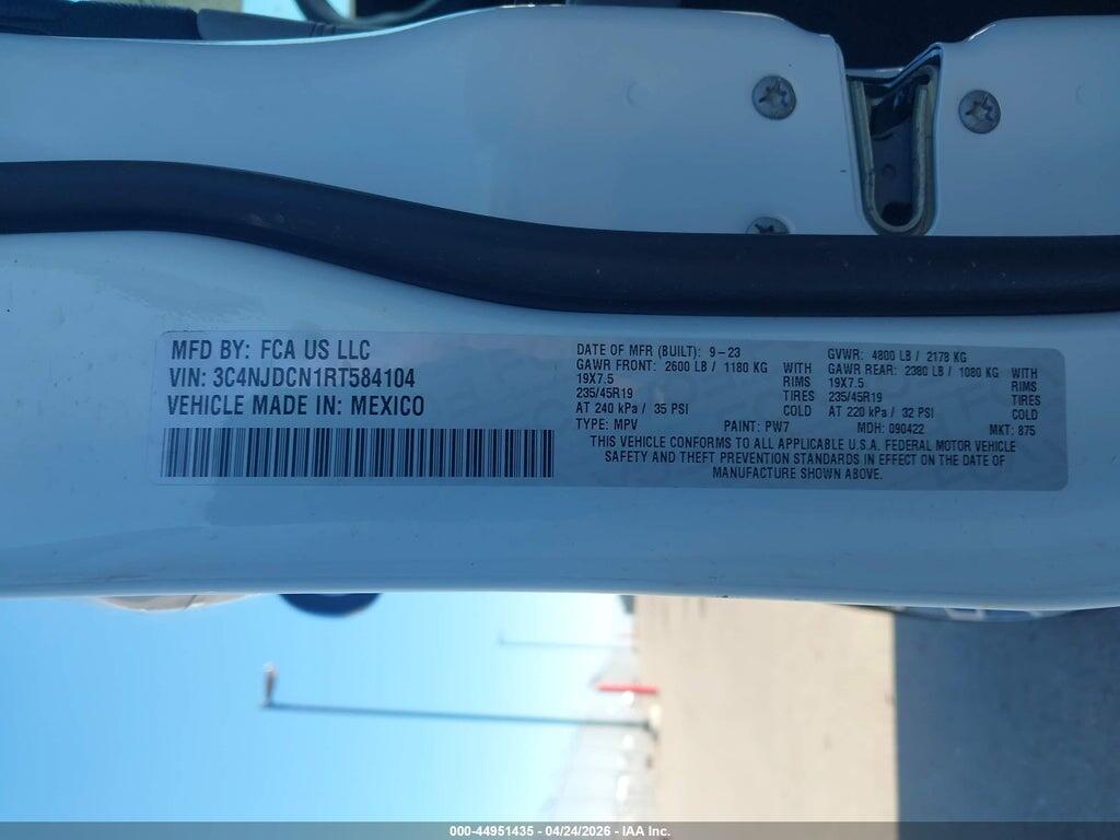 3C4NJDCN1RT584104 2024 JEEP COMPASS photo no. 9