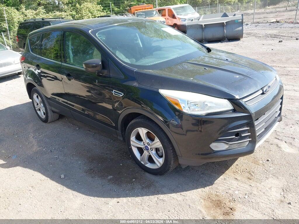 1FMCU0GX4DUA00517 2013 FORD ESCAPE photo no. 1