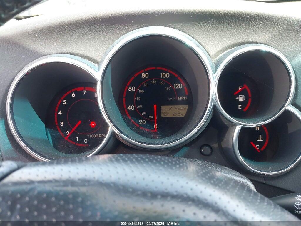 2T1KR32E94C229944 2004 TOYOTA MATRIX photo no. 7