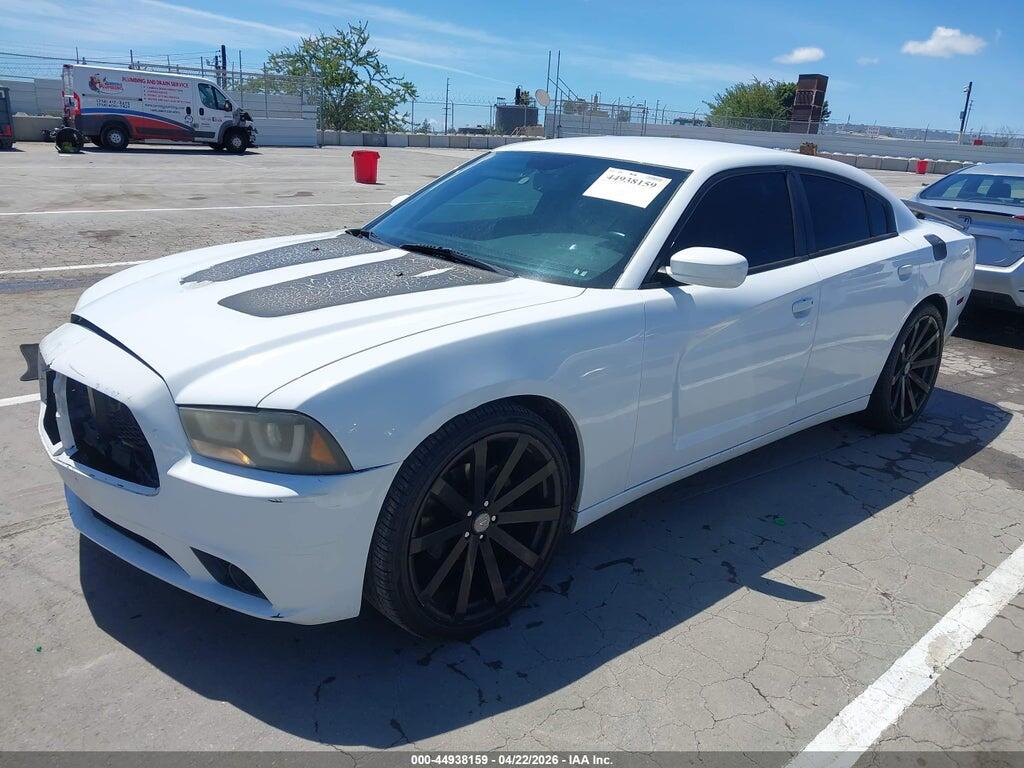 2C3CDXBG5EH333354 2014 DODGE CHARGER photo no. 2