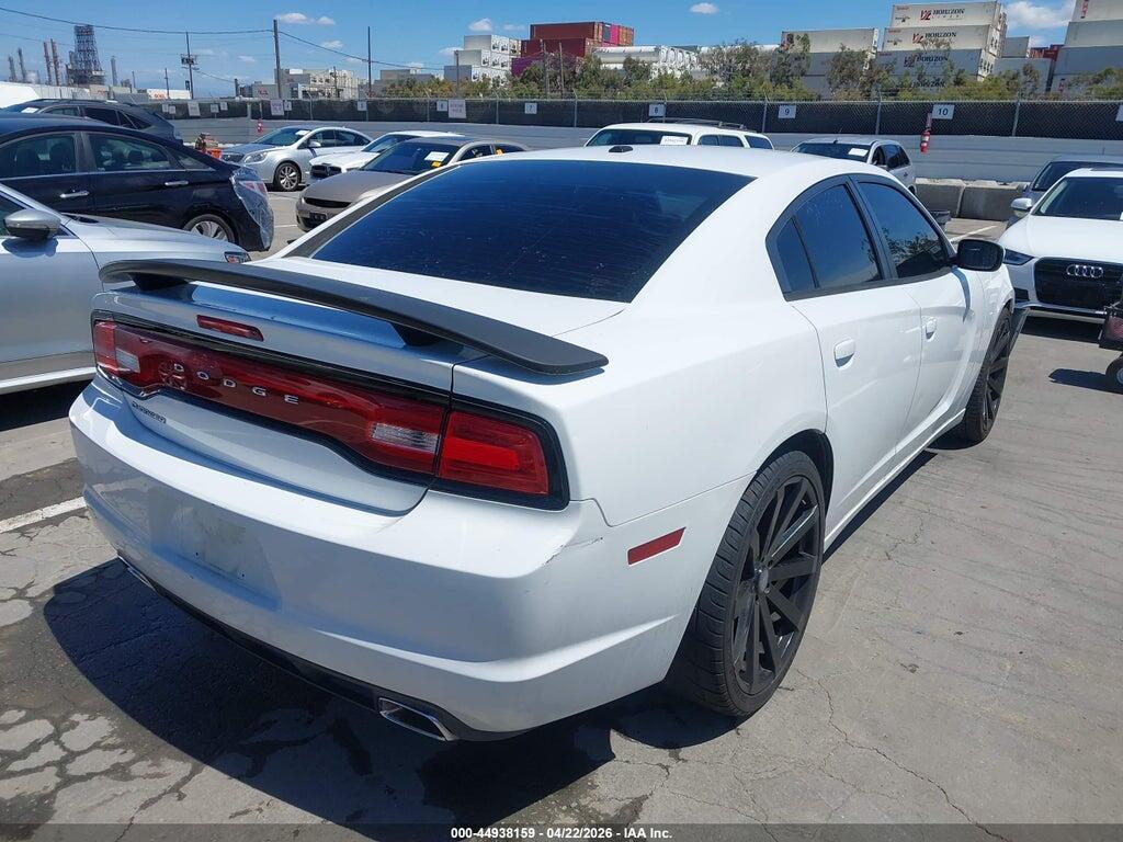 2C3CDXBG5EH333354 2014 DODGE CHARGER photo no. 4