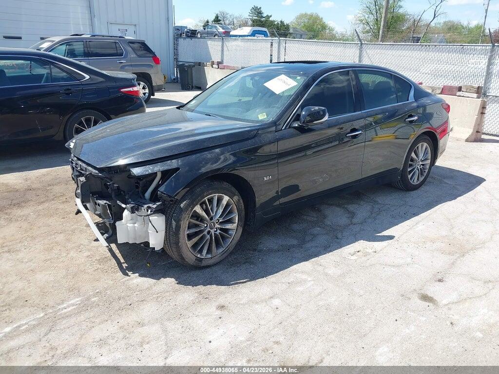 JN1EV7AR0JM438513 2018 INFINITI Q50 photo no. 2