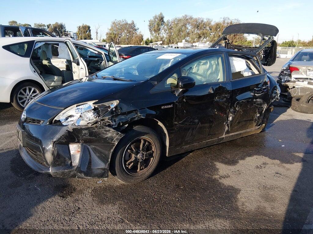 JTDKN3DU6D5688183 2013 TOYOTA PRIUS photo no. 2