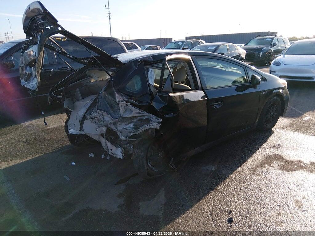 JTDKN3DU6D5688183 2013 TOYOTA PRIUS photo no. 4