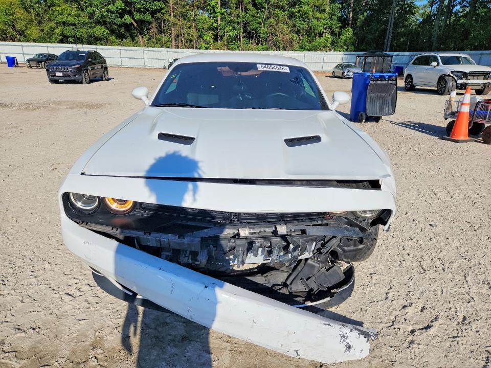 2019 DODGE CHALLENGER SXT — Фото 5 из 12