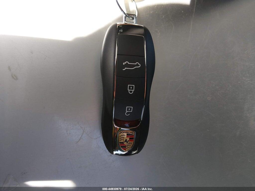 WP1AF2A54NLB30313 2022 PORSCHE MACAN photo no. 11