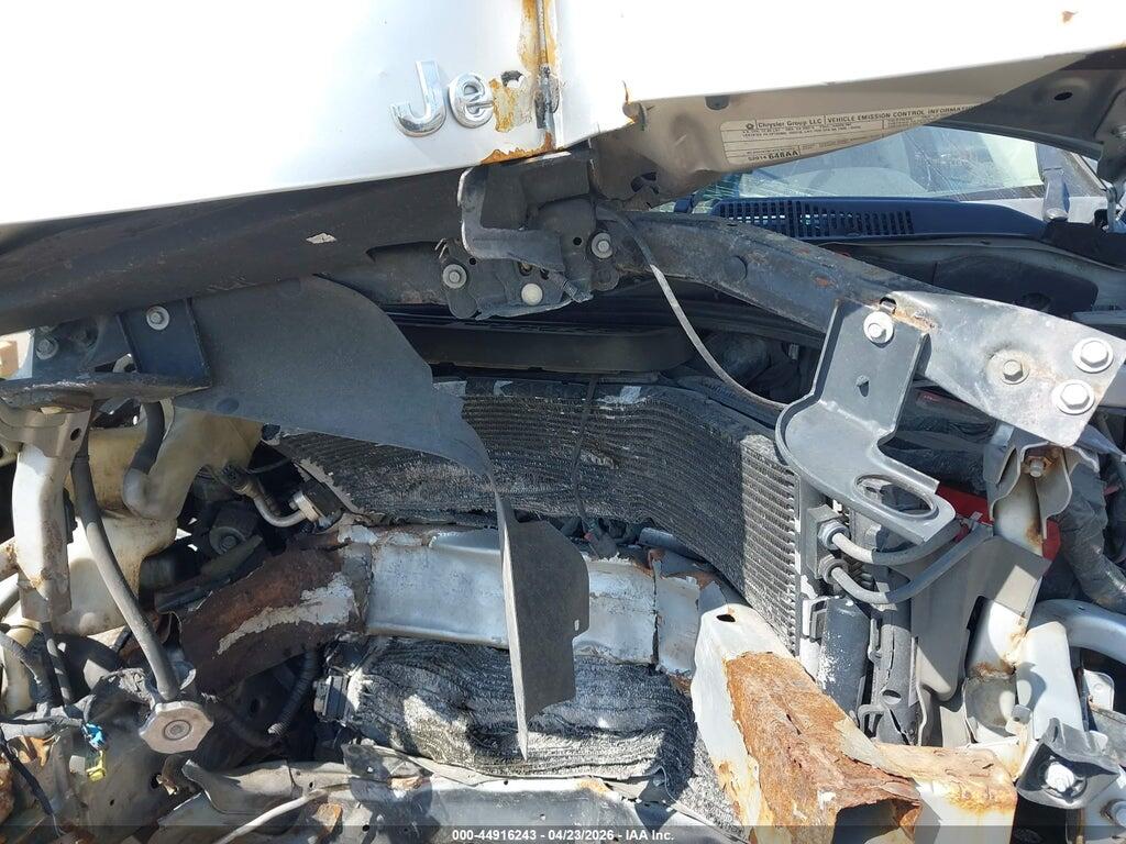 1C4NJDEB4CD616382 2012 JEEP COMPASS photo no. 10