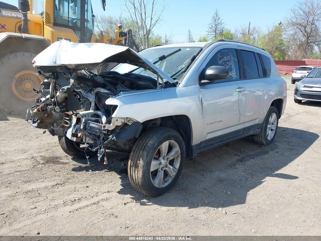 1C4NJDEB4CD616382 2012 JEEP COMPASS photo no. 2