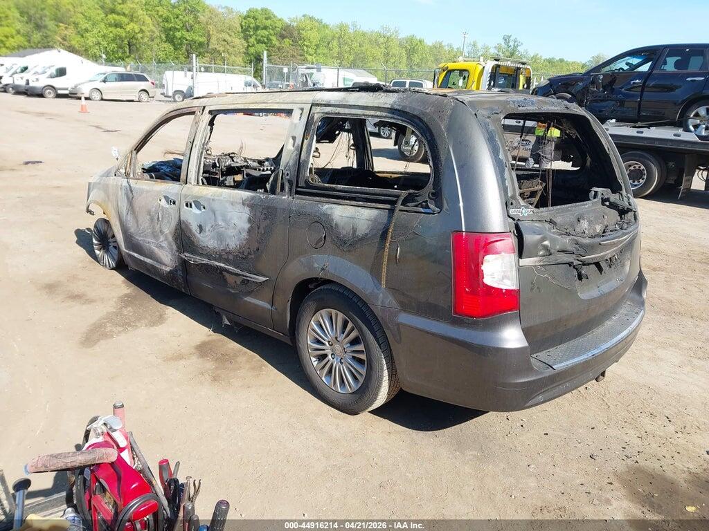 2C4RC1JG3GR113568 2016 CHRYSLER TOWN & COUNTRY photo no. 3