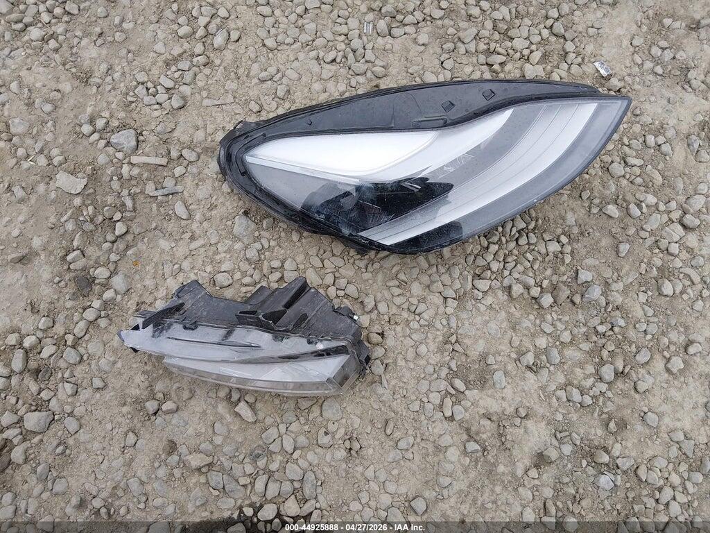 7SAYGDEE4RF115180 2024 TESLA MODEL Y photo no. 12