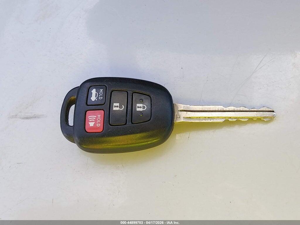 5YFBURHE1FP278809 2015 TOYOTA COROLLA photo no. 11