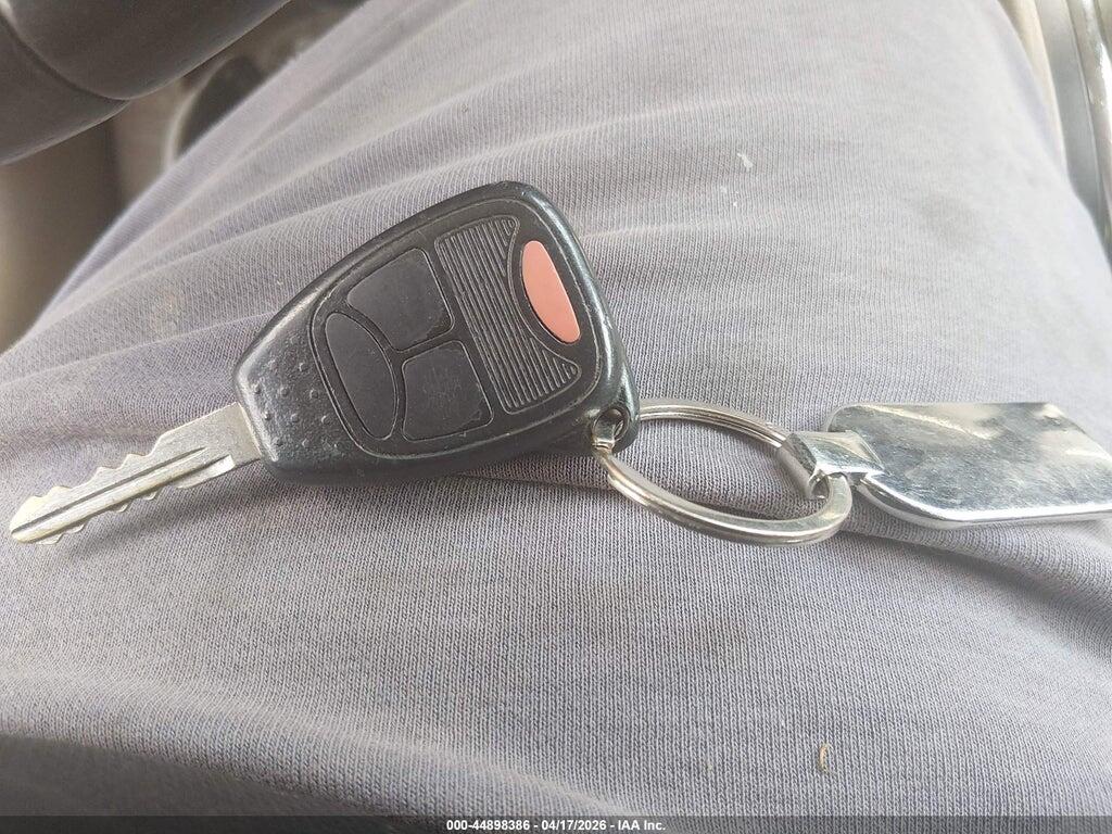 1J4NT1FB7AD626032 2010 JEEP COMPASS photo no. 11