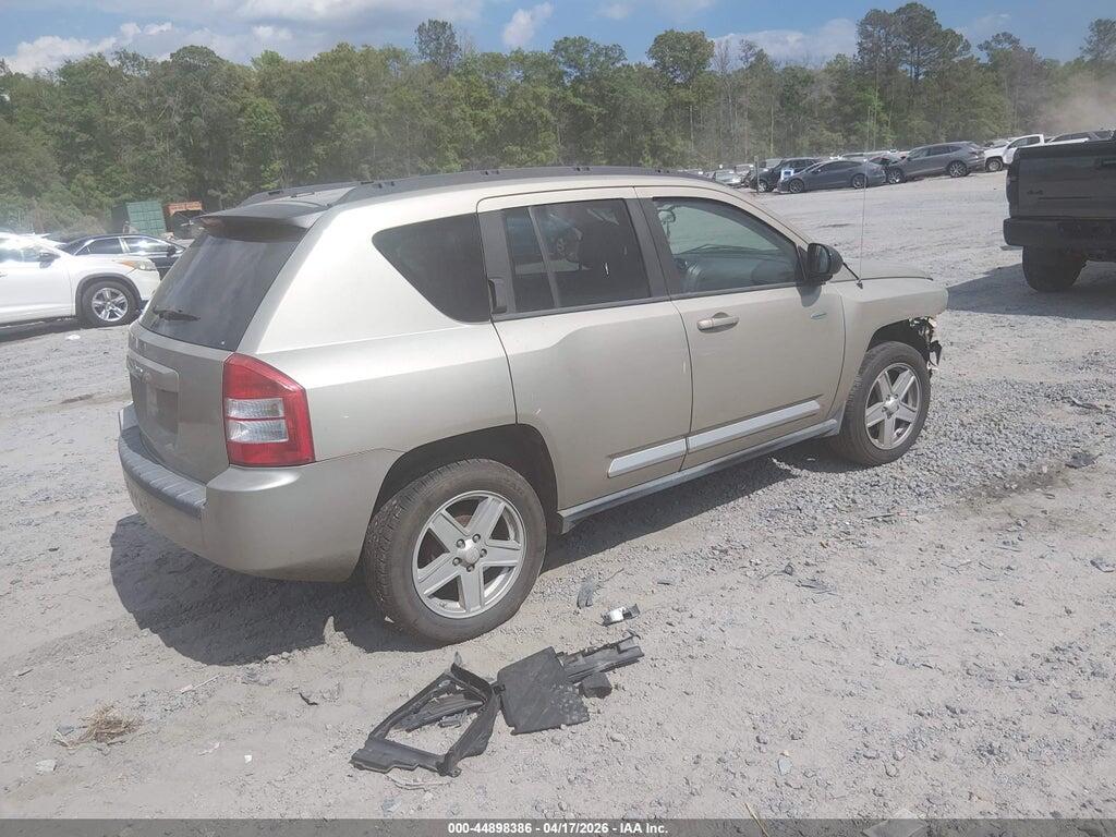 1J4NT1FB7AD626032 2010 JEEP COMPASS photo no. 4
