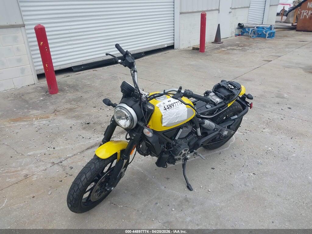 ML015ANM6FT000213 2015 DUCATI SCRAMBLER photo no. 2