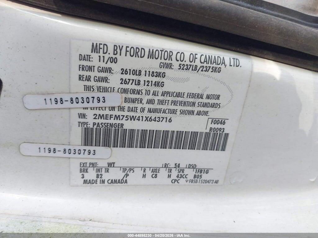 2MEFM75W41X643716 2001 MERCURY GRAND MARQUIS photo no. 9
