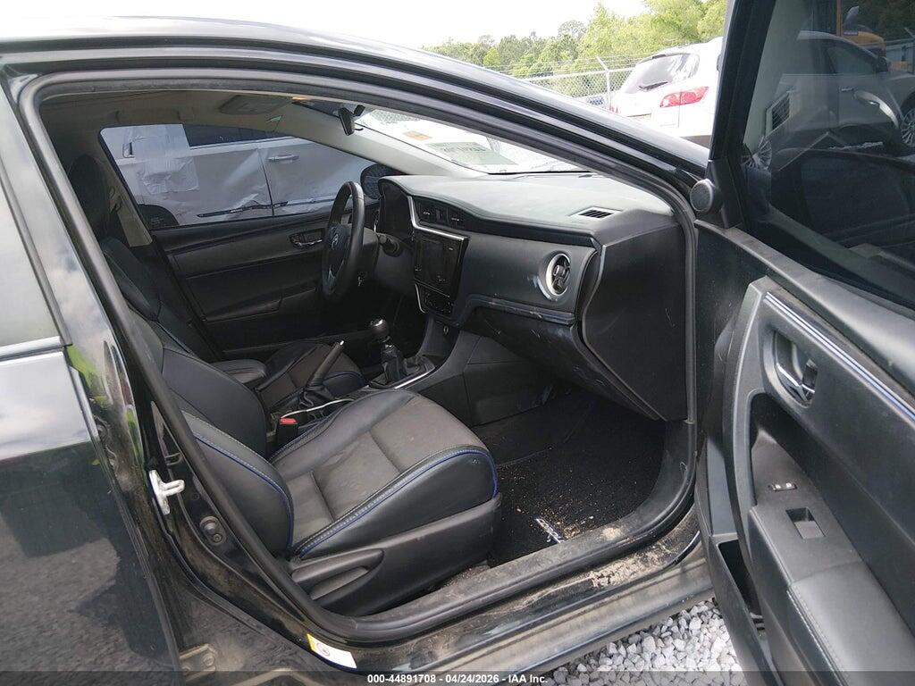 5YFBURHE2HP662939 2017 TOYOTA COROLLA photo no. 5