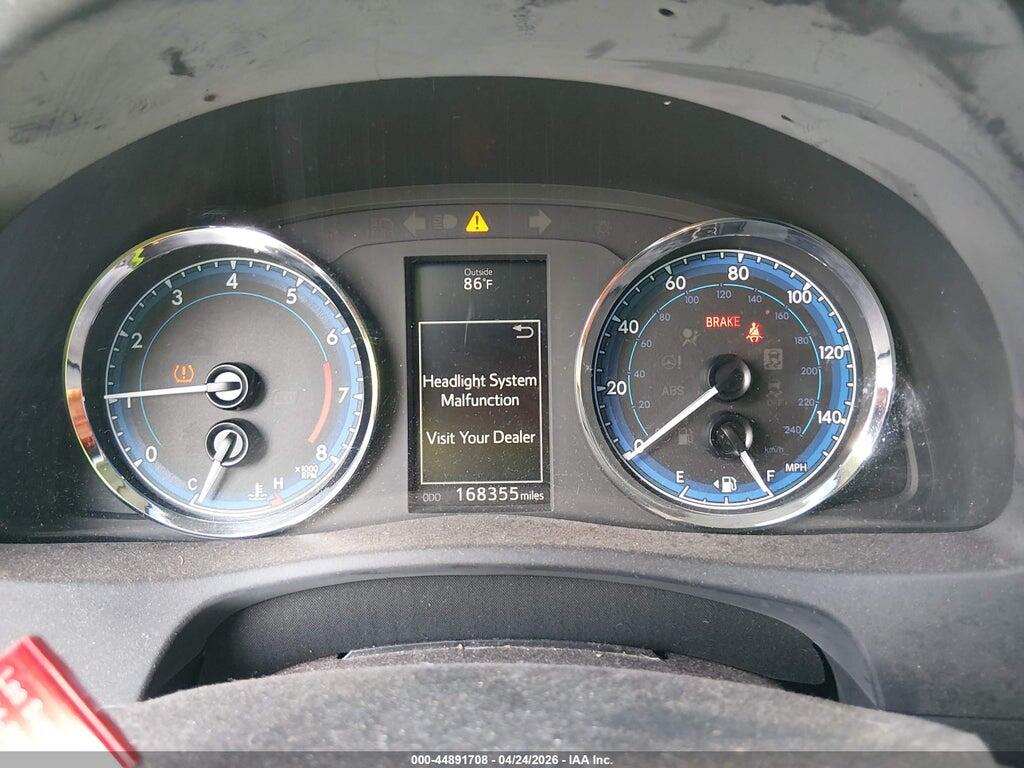 5YFBURHE2HP662939 2017 TOYOTA COROLLA photo no. 7