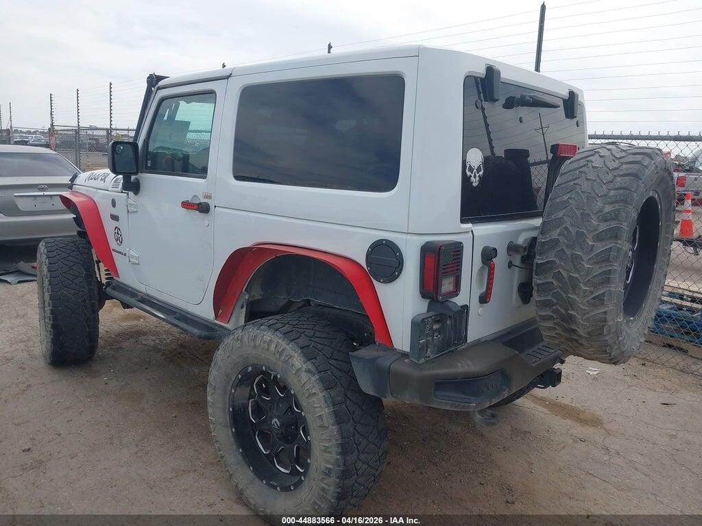 1C4GJWBG6GL236590 2016 JEEP WRANGLER photo no. 3