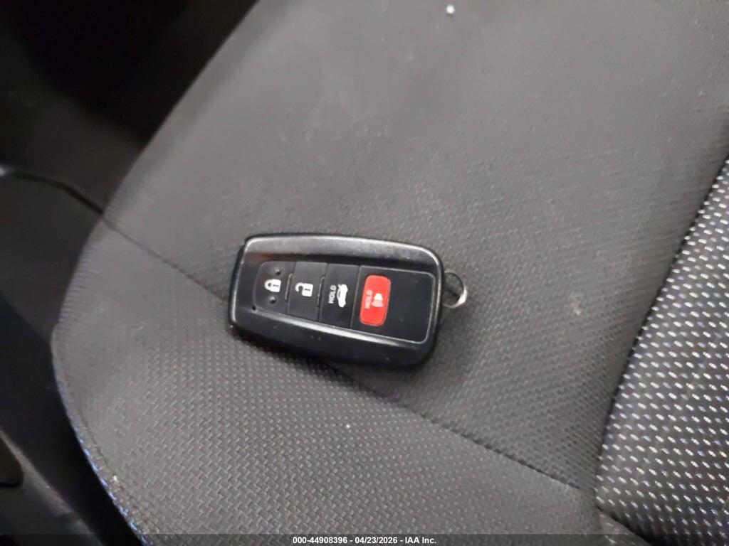5YFP4MCE4NP122567 2022 TOYOTA COROLLA photo no. 11