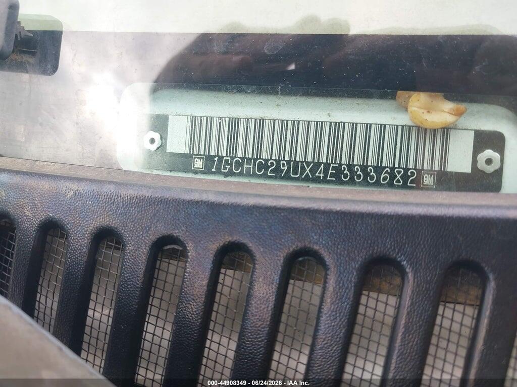 1GCHC29UX4E333682 2004 CHEVROLET SILVERADO 2500HD photo no. 9