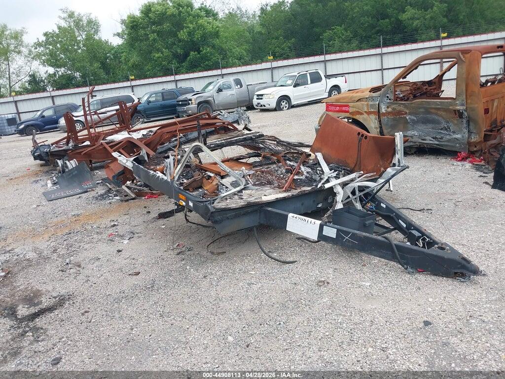 4X4TXLF20GF161775 2016 FOREST RIVER HYPERLITE photo no. 6