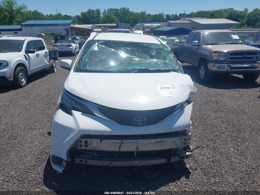 5TDKRKEC8MS046398 2021 TOYOTA SIENNA photo no. 11