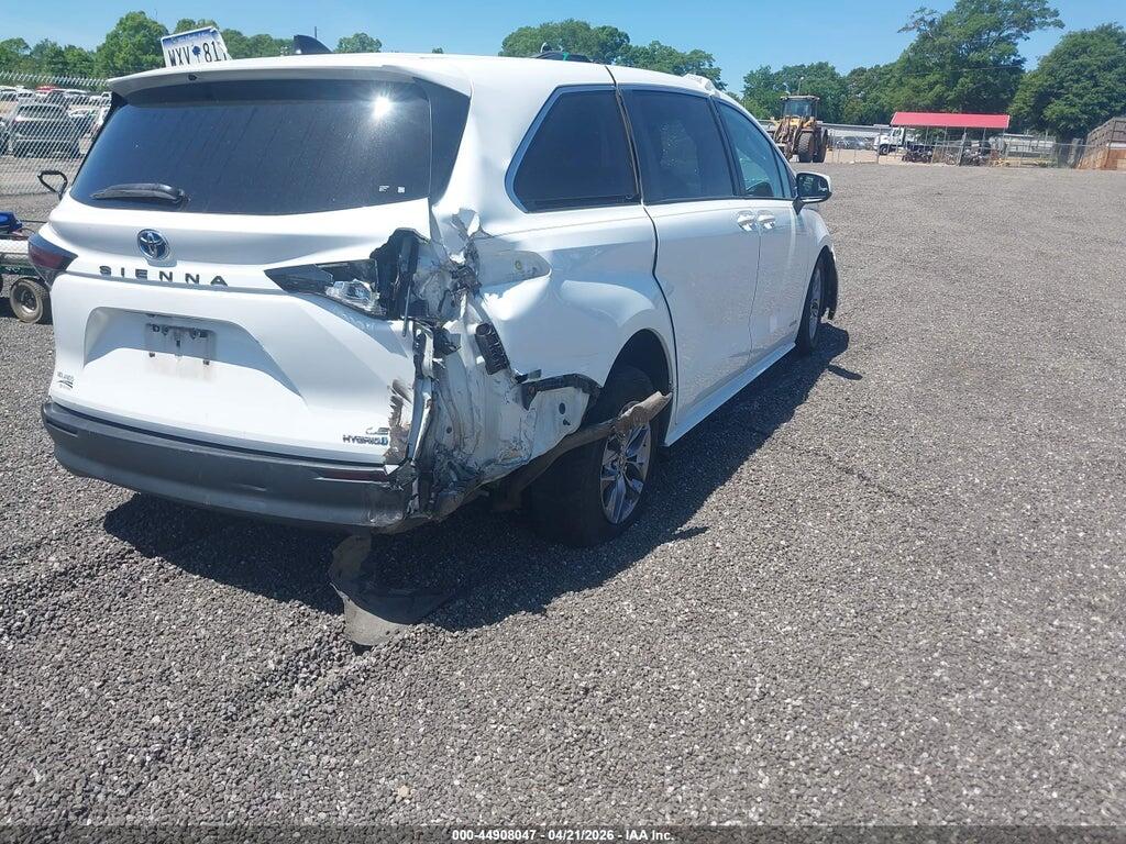 5TDKRKEC8MS046398 2021 TOYOTA SIENNA photo no. 4