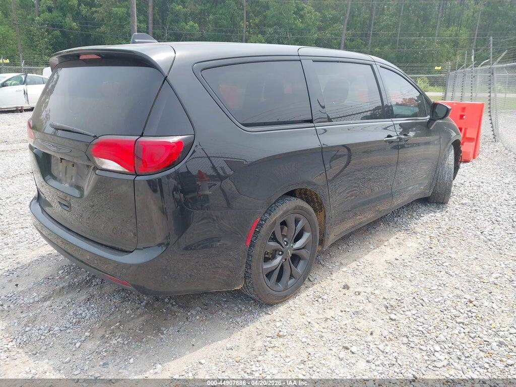 2C4RC1FG8JR315807 2018 CHRYSLER PACIFICA photo no. 4