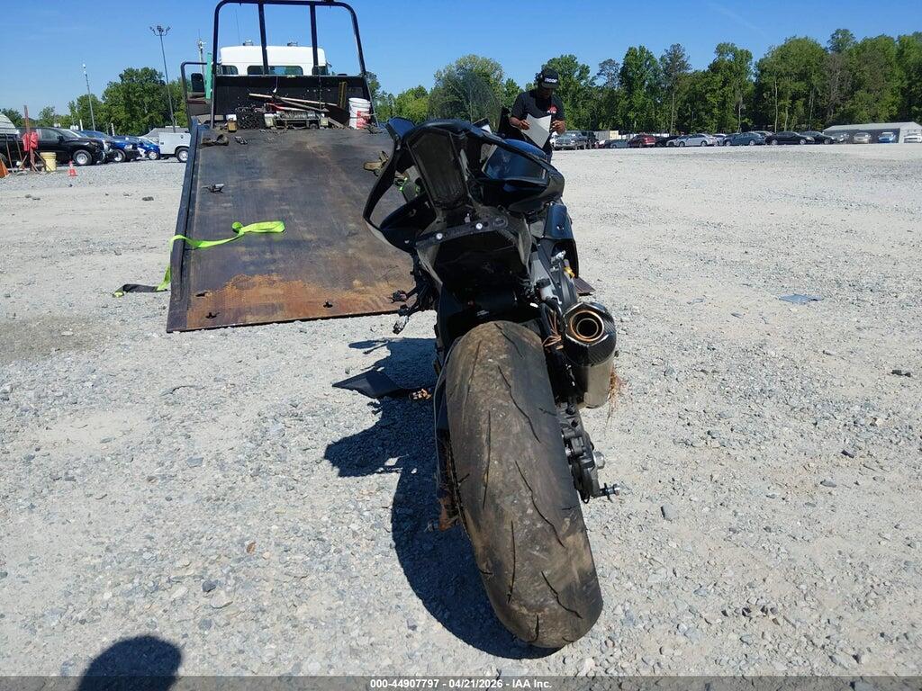 JYARNA7E7SA000862 2025 YAMAHA YZF1000 photo no. 6