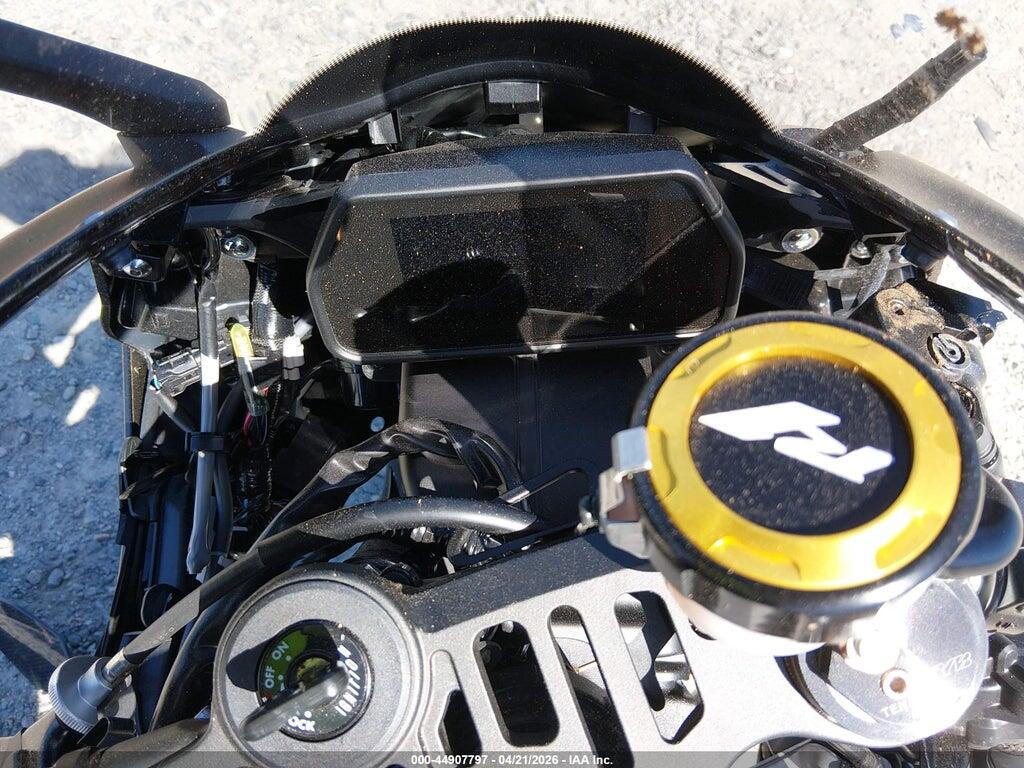 JYARNA7E7SA000862 2025 YAMAHA YZF1000 photo no. 7