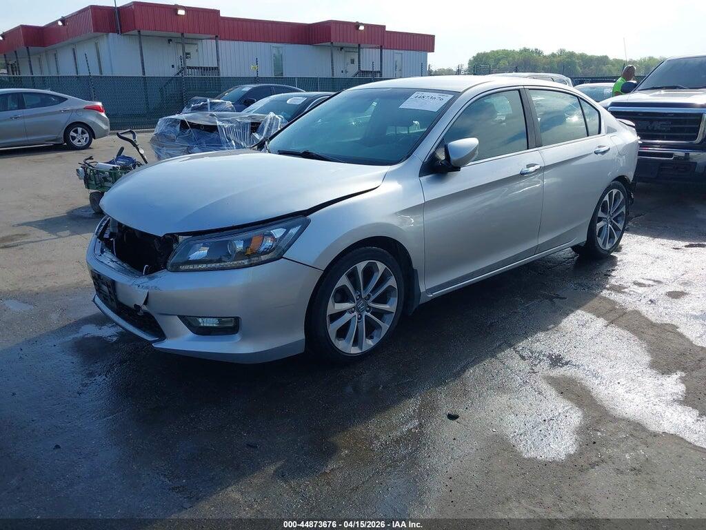 1HGCR2F58DA088458 2013 HONDA ACCORD photo no. 2