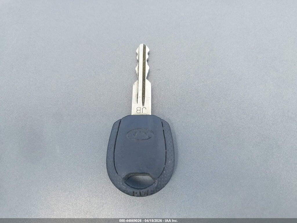 KNADE123976256383 2007 KIA RIO photo no. 11