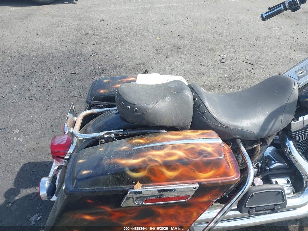 1HD1FBW156Y628059 2006 HARLEY-DAVIDSON FLHRI photo no. 8