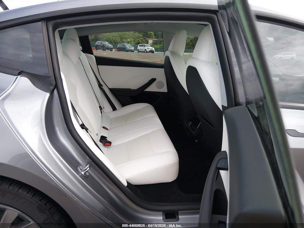 5YJ3E1EA2SF899812 2025 TESLA MODEL 3 photo no. 8