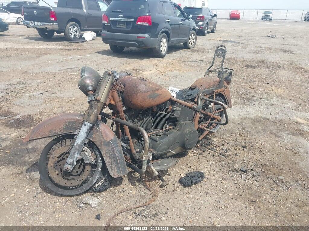 1HD1BWV15DB017632 2013 HARLEY-DAVIDSON FLSTC photo no. 2