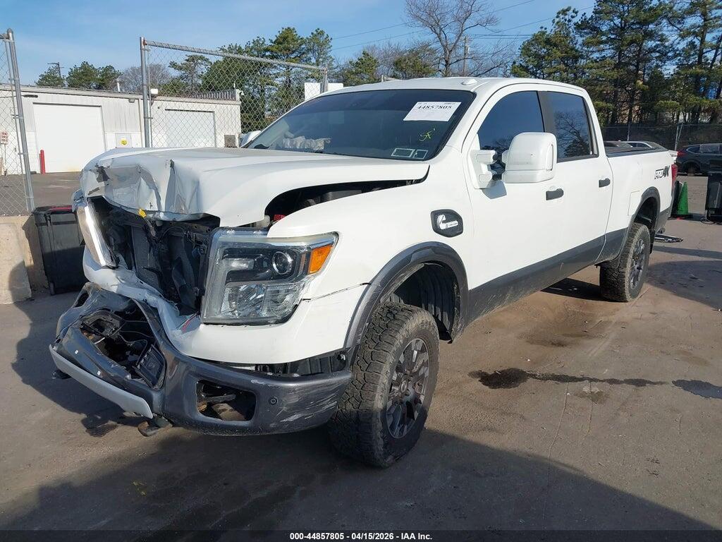 1N6BA1F49GN513330 2016 NISSAN TITAN XD photo no. 2