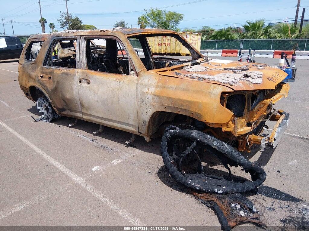 JTEBU5JR4H5445780 2017 TOYOTA 4RUNNER photo no. 1