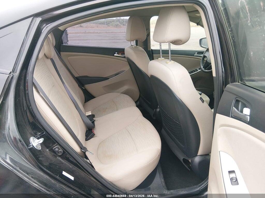 KMHCT4AE0GU084650 2016 HYUNDAI ACCENT photo no. 8