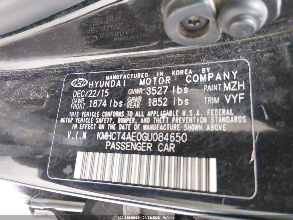 KMHCT4AE0GU084650 2016 HYUNDAI ACCENT photo no. 9