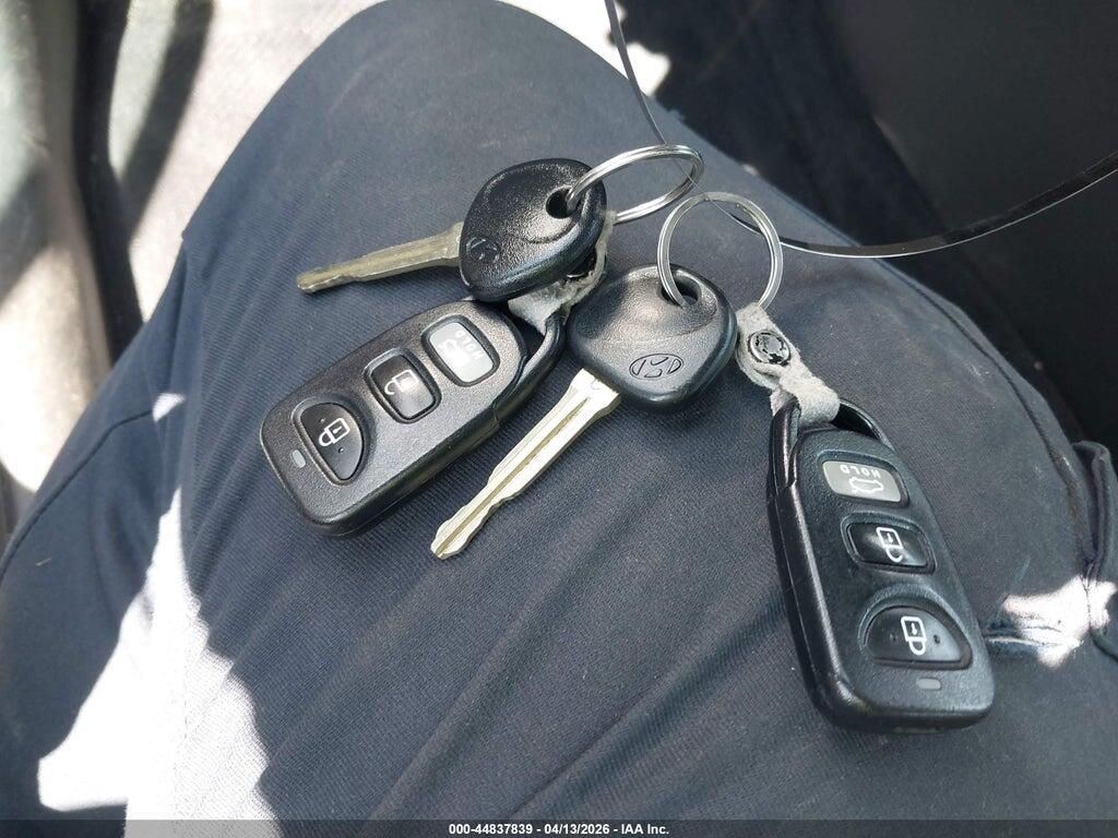 5NPD74LF0HH114602 2017 HYUNDAI ELANTRA photo no. 11