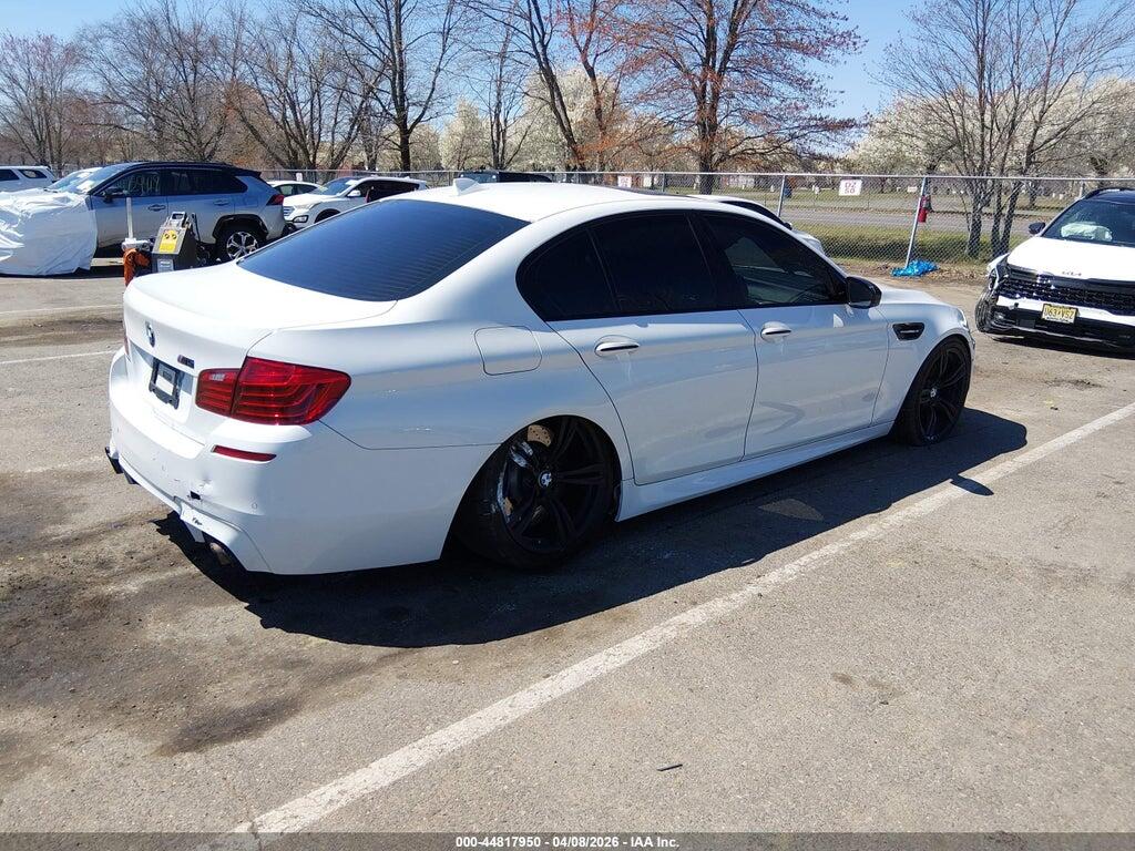 WBSFV9C51ED594114 2014 BMW M5 photo no. 4