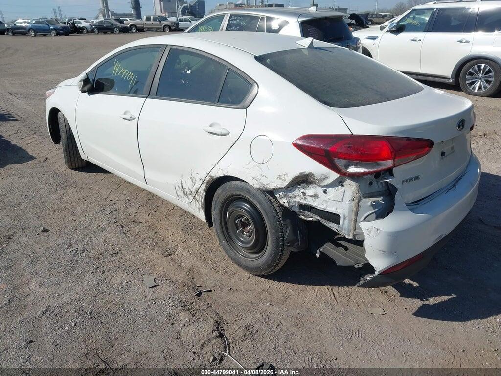 3KPFK4A75HE081927 2017 KIA FORTE photo no. 3