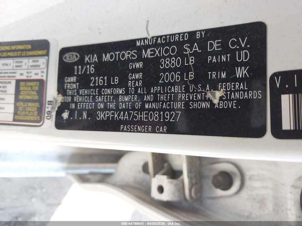 3KPFK4A75HE081927 2017 KIA FORTE photo no. 9