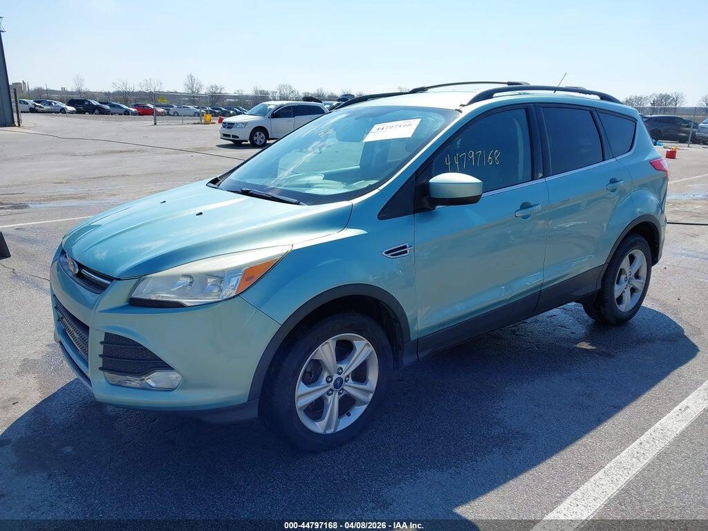 1FMCU0GX5DUC22984 2013 FORD ESCAPE photo no. 2