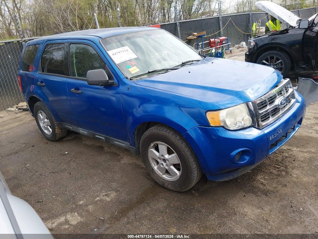 1FMCU0C75BKA74379 2011 FORD ESCAPE photo no. 1