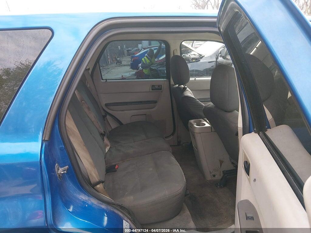 1FMCU0C75BKA74379 2011 FORD ESCAPE photo no. 8